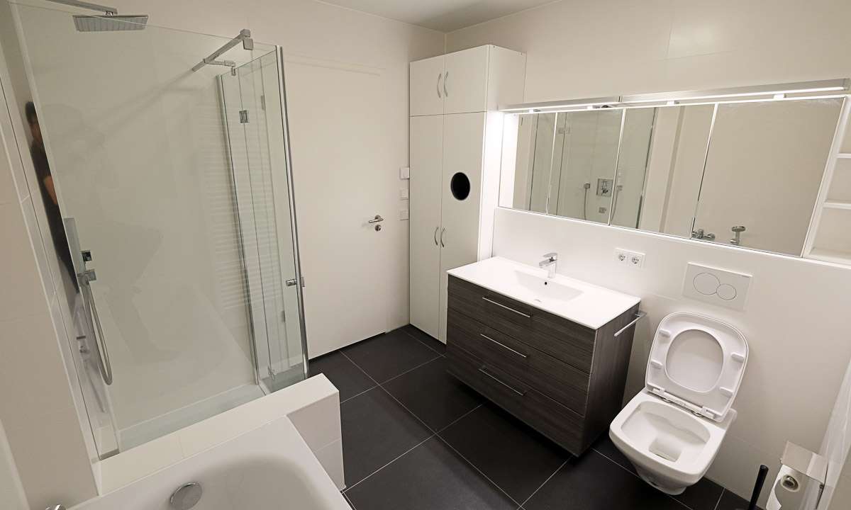 Modern 3-Room Ground Floor Apartment with Terrace, Two Bathrooms & Premium Kitchen