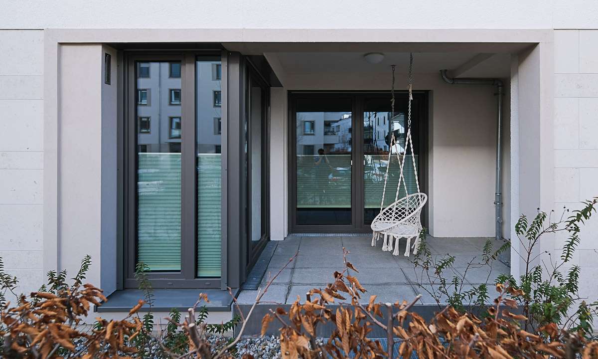 Modern 3-Room Ground Floor Apartment with Terrace, Two Bathrooms & Premium Kitchen